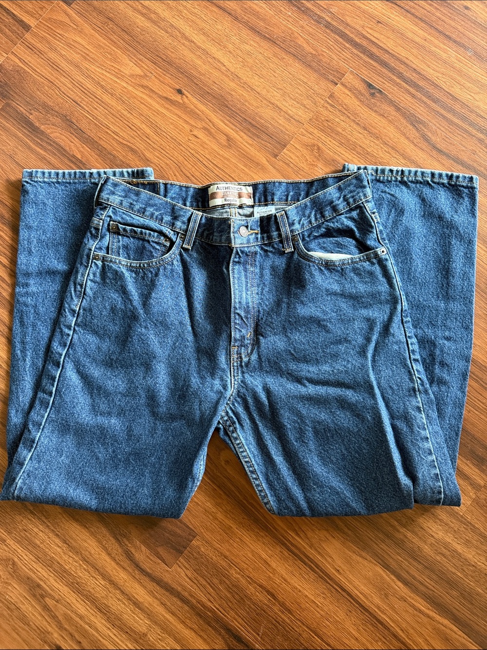 Signature Levi’s Strauss & Co. Jeans